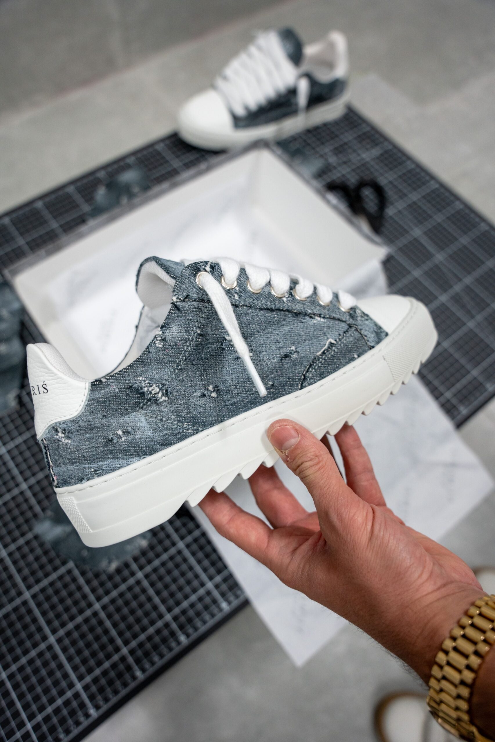 Thrashed Denim – Image 3