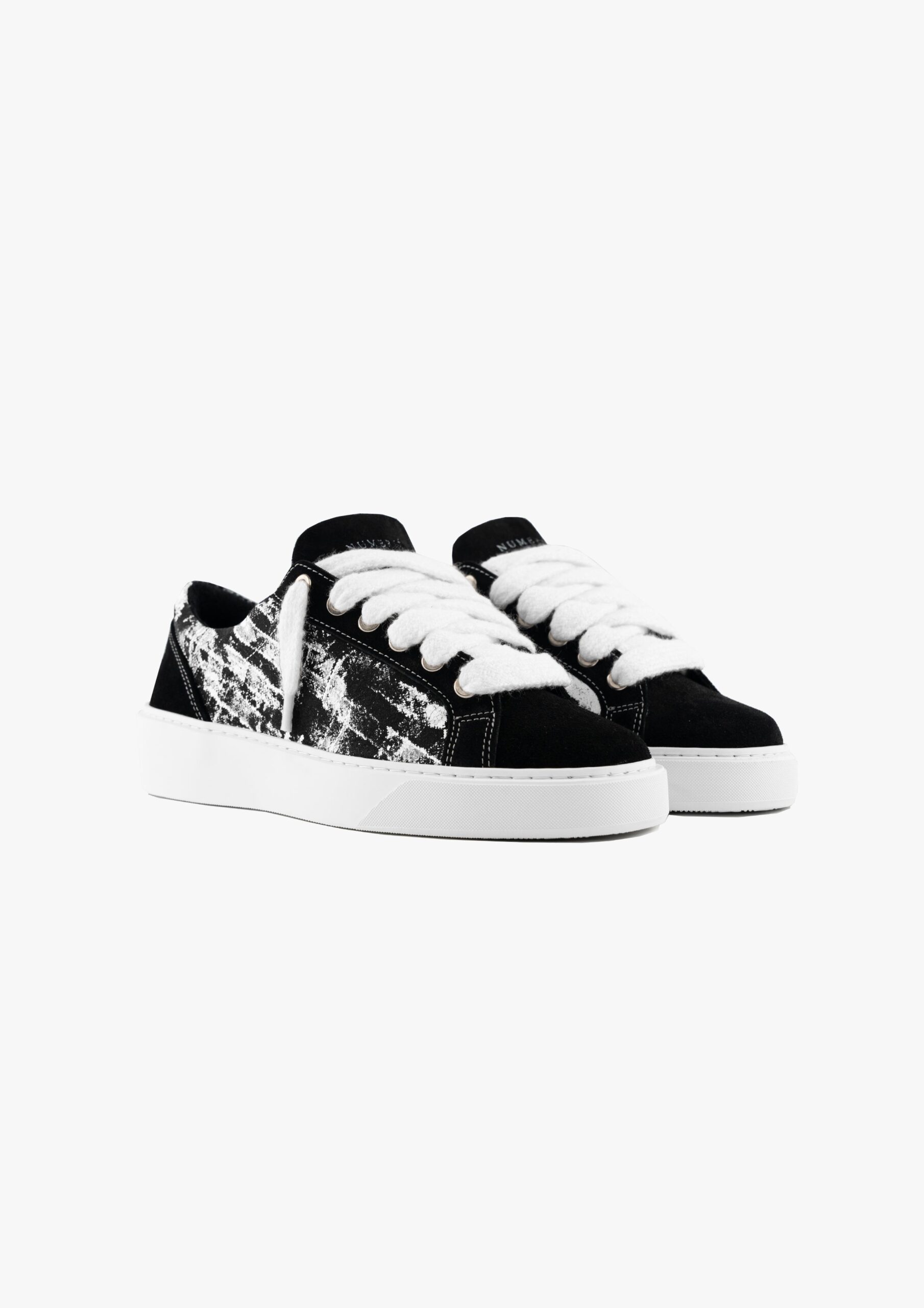 Signet - Chalk Black – Image 2