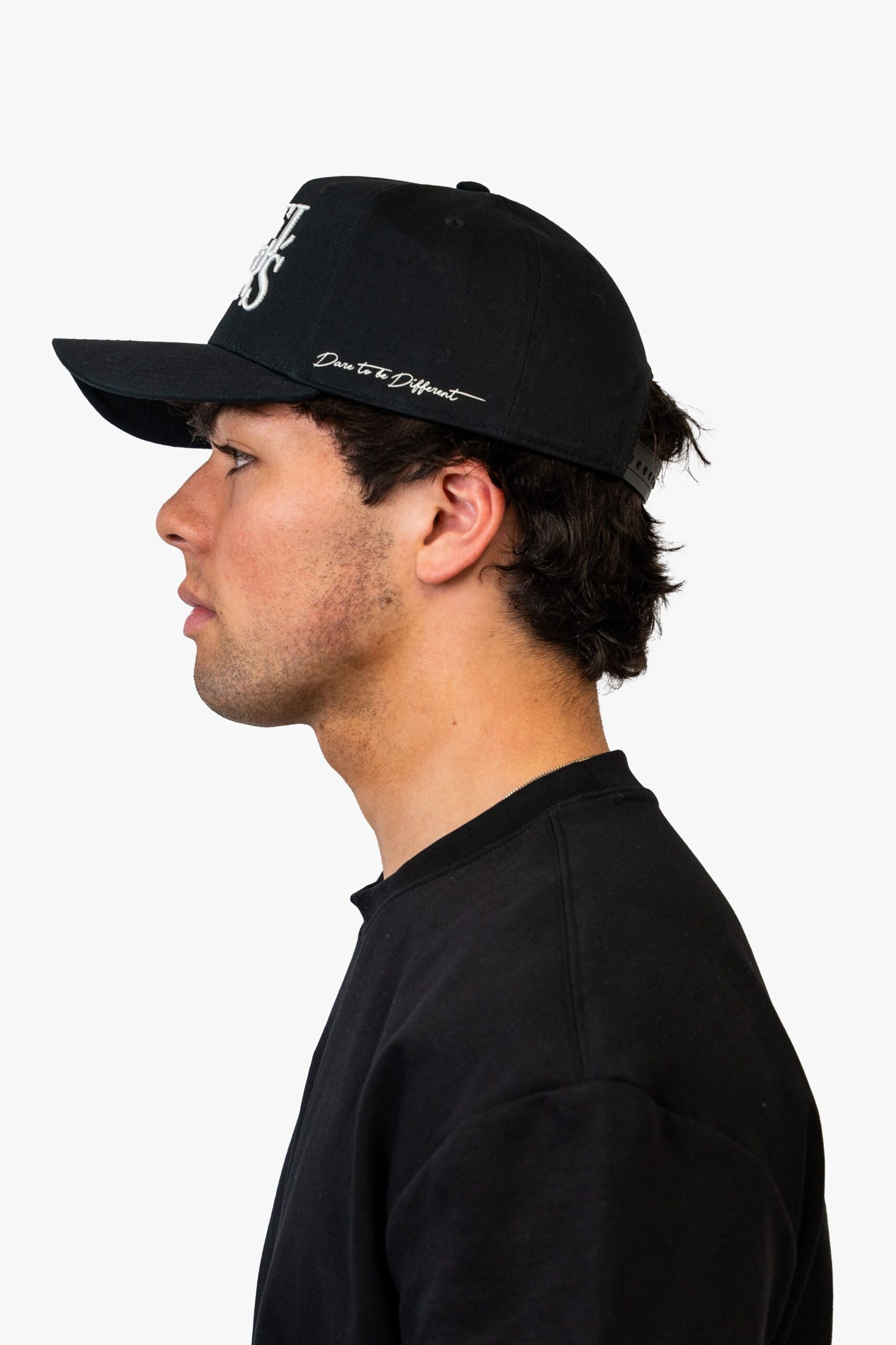 Serif Cap – Image 5