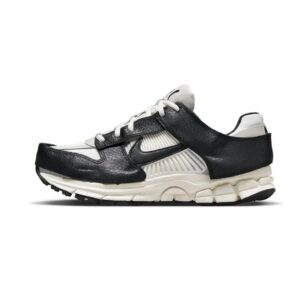 Nike Zoom Vomero 5 Timeless Panda Dunk
